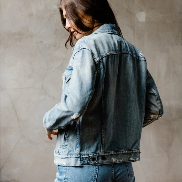 Able Light Blue Jean Jacket - Picture 2 of 9